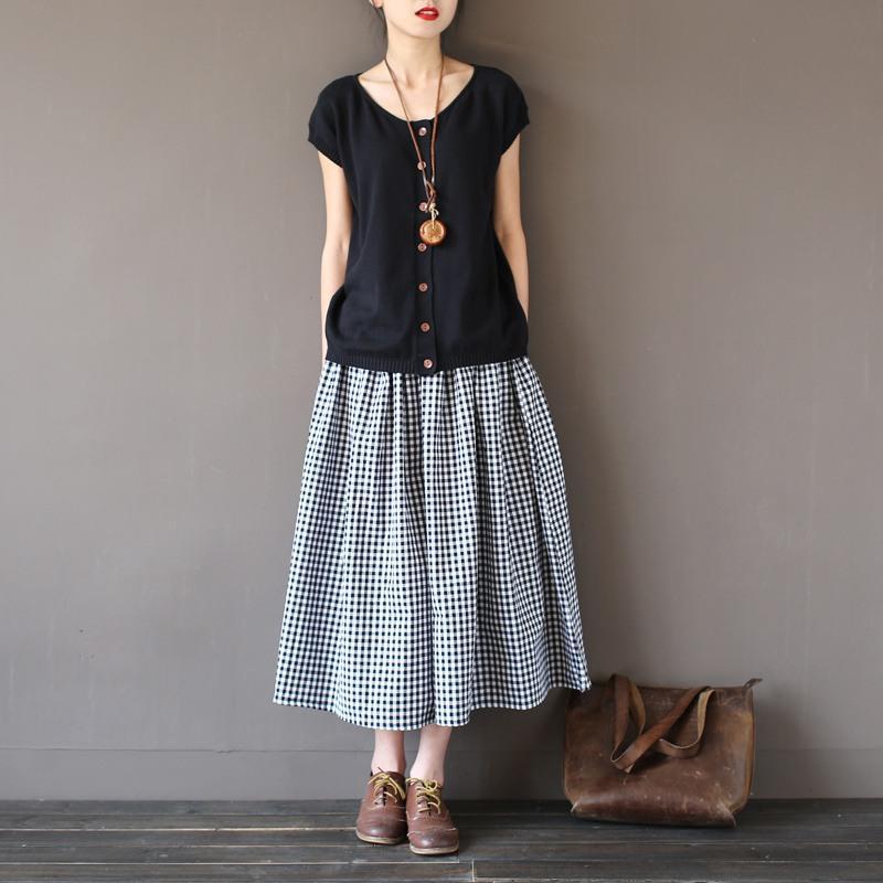 buddha-trends-skirts-one-size-black-white-black-and-white-plaid-vintage-skirt-13701921177665.jpg